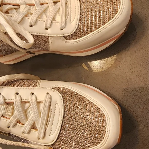 🩷✨️🩷Michael Kors Monique Glitter Trainer Sneakers Brand new ✨️ size 8 - Picture 4 of 11